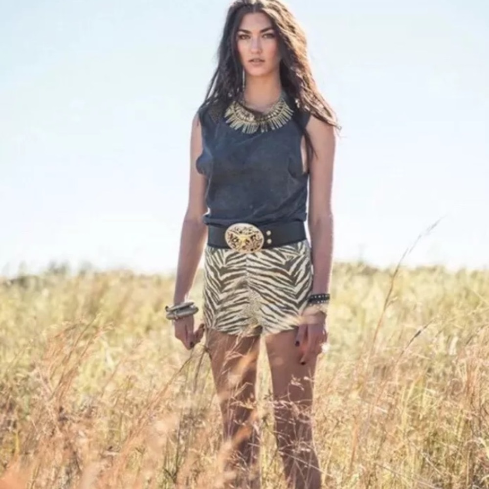 Spell & the Gypsy High Waist Tiger Jungle Animal Print denim Hot shorts 25 S